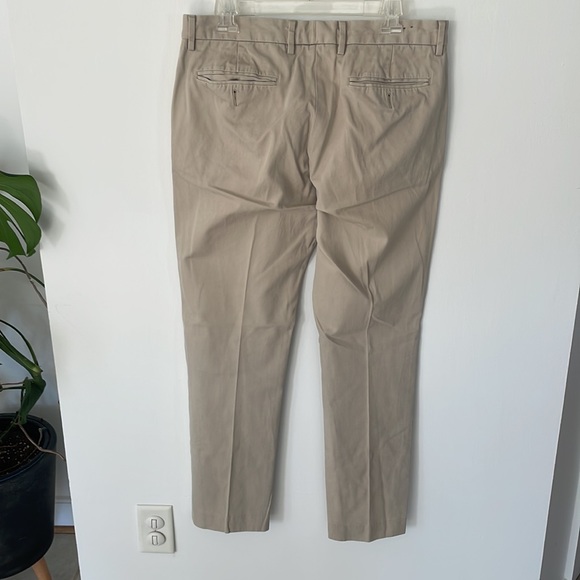 J Crew Bowery Khakis EUC - Picture 2 of 4